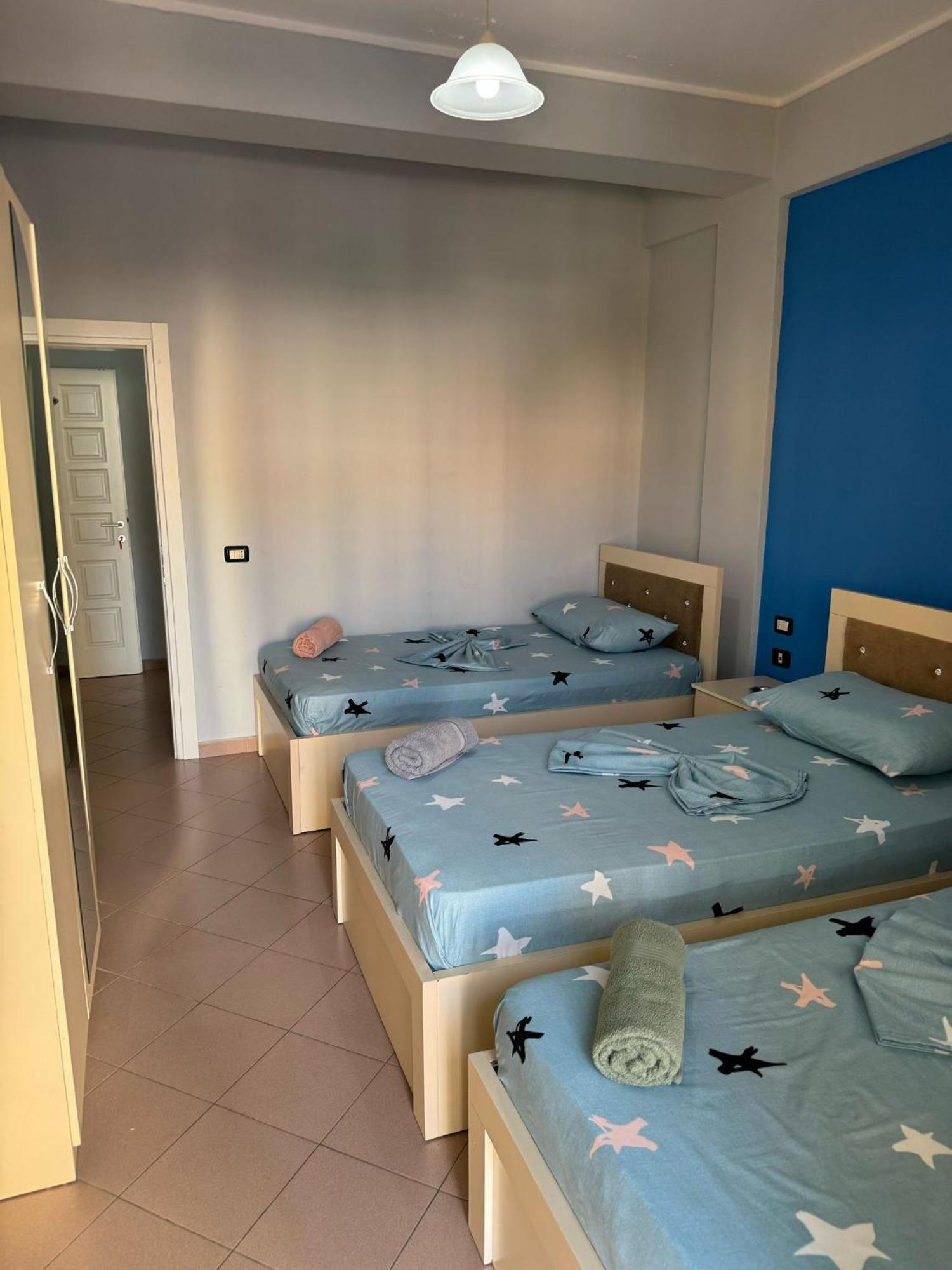 Hotel Europa Lezhë Eksteriør billede