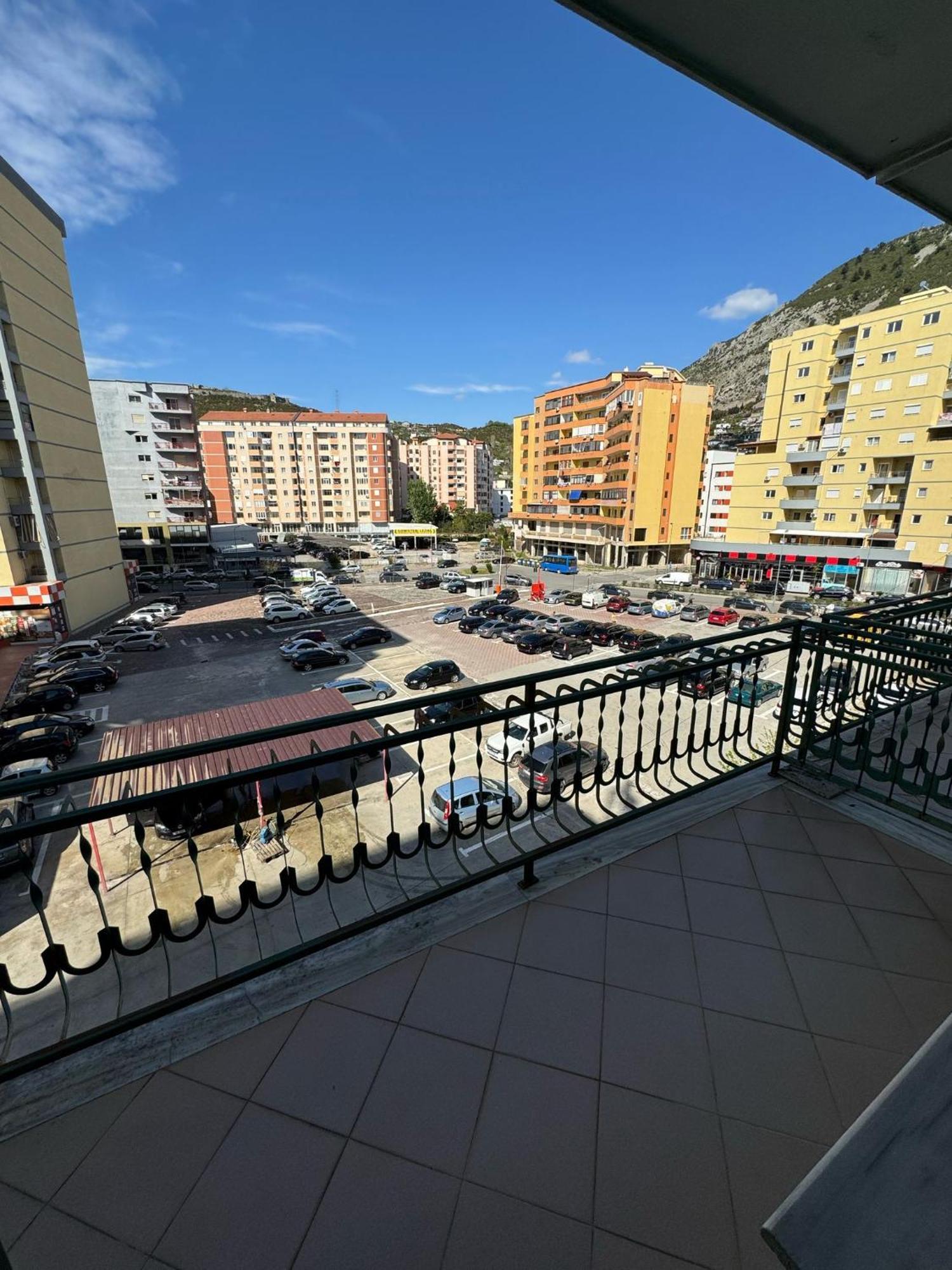 Hotel Europa Lezhë Eksteriør billede