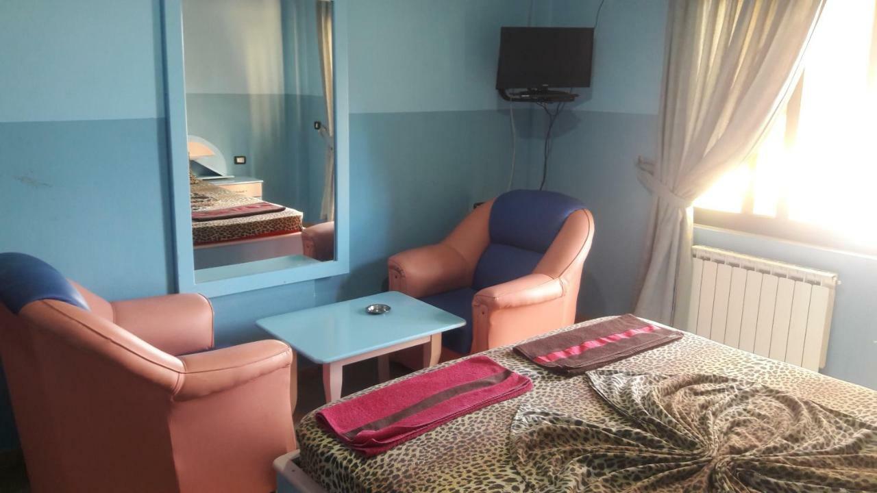 Hotel Europa Lezhë Eksteriør billede